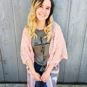 Meet your Posher, Laura